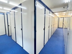 中野坂上の屋内型トランクルーム・スペラボ