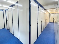 中野新橋の屋内型トランクルーム・スペラボ