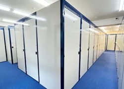 足立区北千住の屋内型トランクルーム・スペラボ