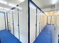 目黒区学芸大学の屋内型トランクルーム・スペラボ