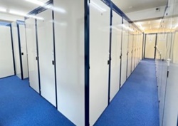 岩本町の屋内型トランクルーム・スペラボ