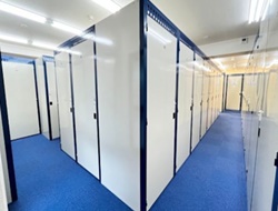 文京区本郷の屋内型トランクルーム・スペラボ