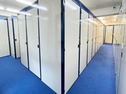 水道橋の屋内型トランクルーム・スペラボ