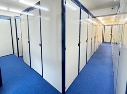 港区の屋内型トランクルーム・スペラボ