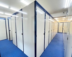 文京区白山の屋内型トランクルーム・スペラボ