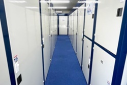 目白の屋内型トランクルーム・ハローストレージ