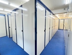 荒川区の屋内型トランクルーム・スペラボ