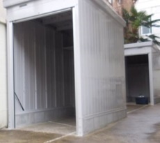 中野坂上のバイク用トランクルーム・スペースプラス