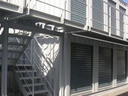 墨田区の屋外型トランクルーム・スペースプラス