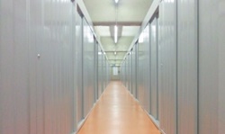 葛飾区の屋内型トランクルーム・スペースプラス