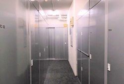 港区青山一丁目の屋内型トランクルーム・スペースプラス
