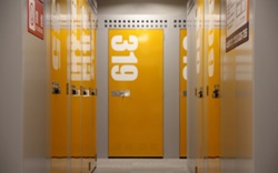 港区六本木のトランクルーム・ハローストレージ