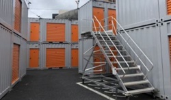 墨田区の屋外型トランクルーム・ハローストレージ