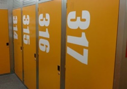 沼袋の屋内型トランクルーム・ハローストレージ