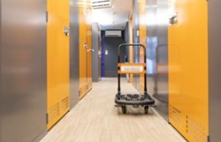 西小山のトランクルーム・ハローストレージ