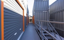 豊島区の屋外型トランクルーム・ハローストレージ