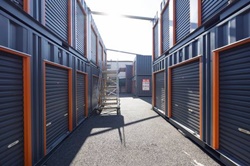 足立区伊興のトランクルーム・ハローストレージ