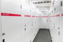 目黒区都立大学の屋内型トランクルーム・寺田トランクルーム